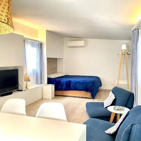 شقة Loft Centrico De Diseno En Con Patio *
