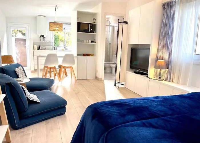 Loft Centrico De Diseno En Con Patio * 카다케스