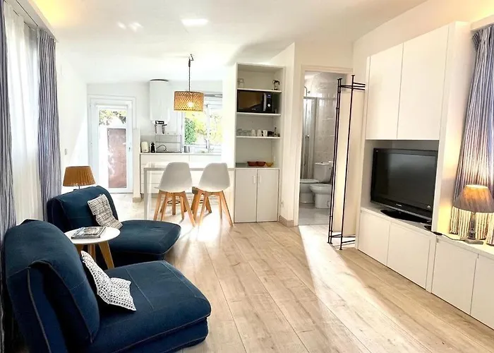 Daire Loft Centrico De Diseno En Con Patio *