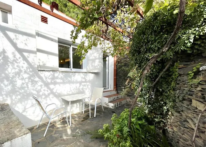 Loft Centrico De Diseno En Con Patio Cadaqués